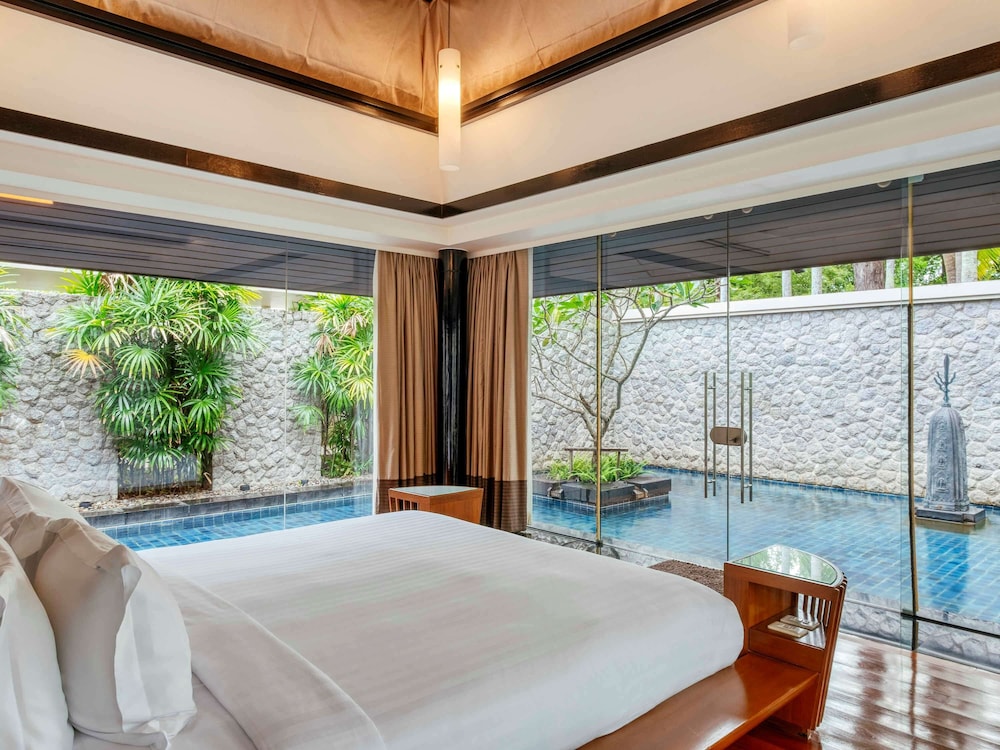 1 BEDROOM, POOL, VILLA, DOUBLE BED