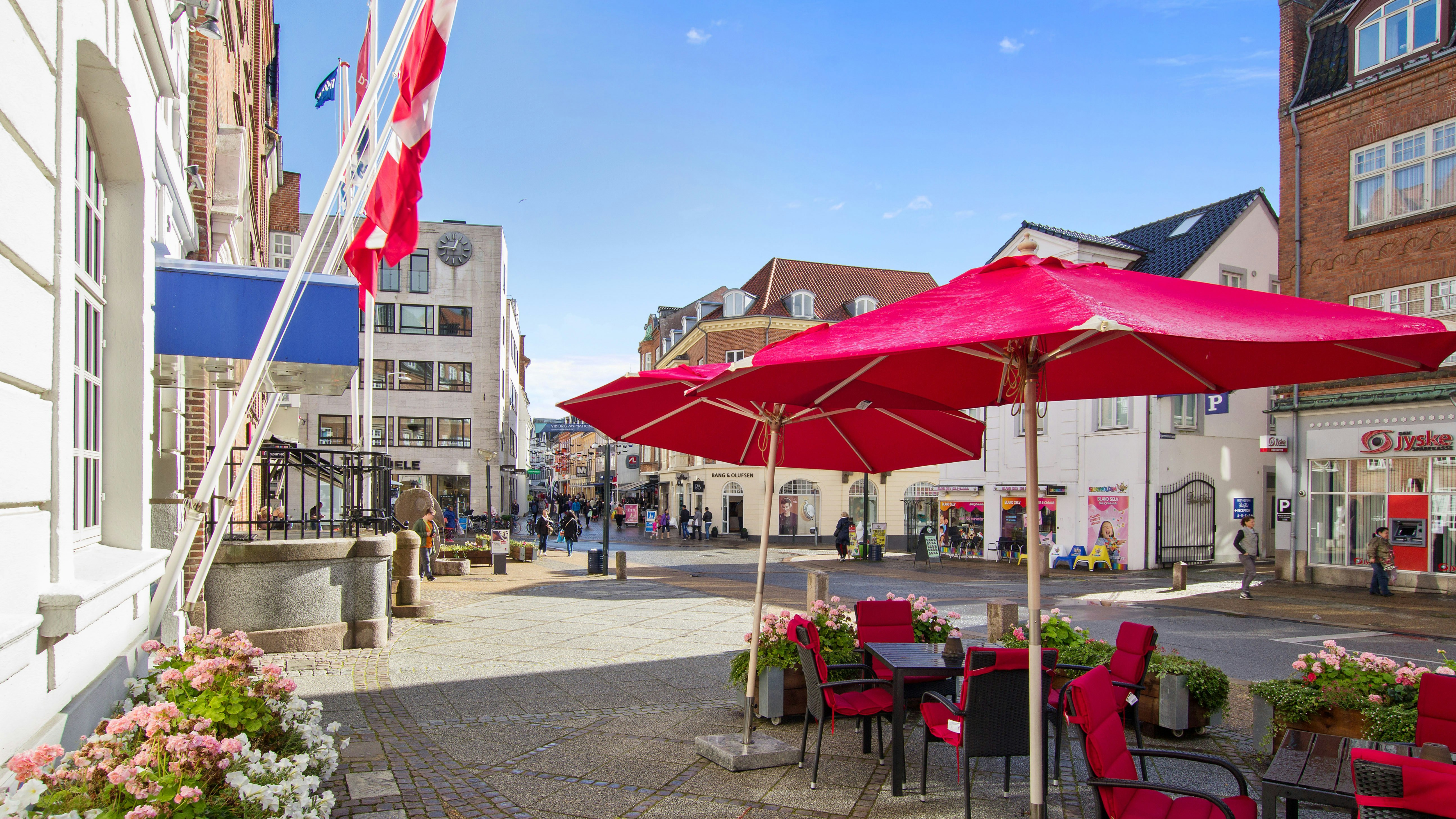 Palads Hotel 45/48