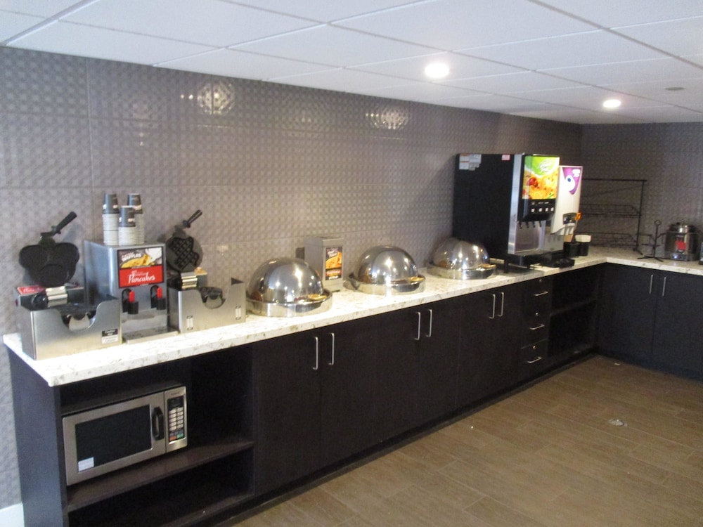 Best Western Plus Austin Central 30/40