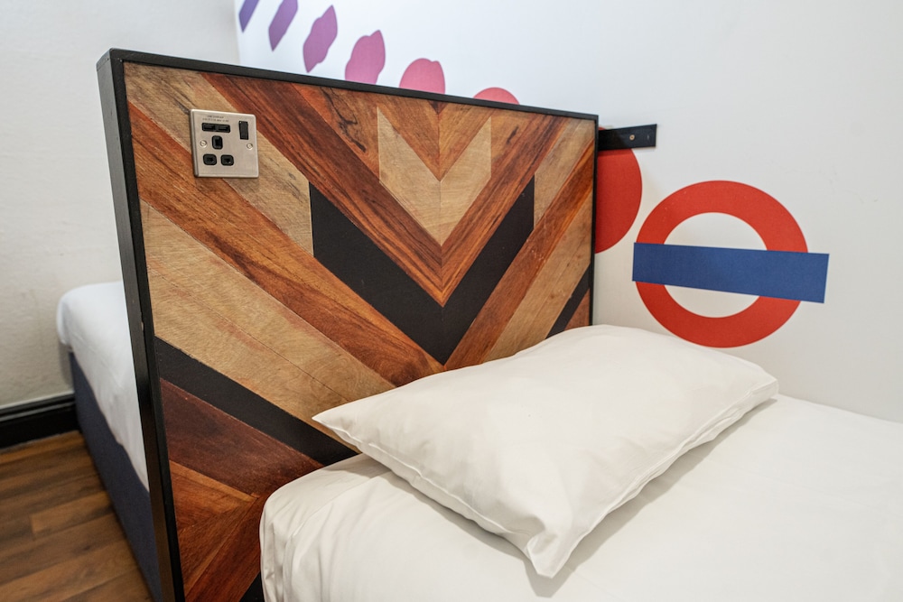 St Christopher Apos S Inn Hammersmith Hostel 28/68
