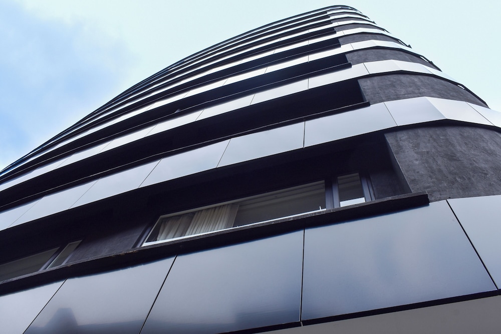 VOU Suites 写真1