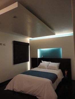 WAKAPUNKU BOUTIQUE HOTEL 24/66