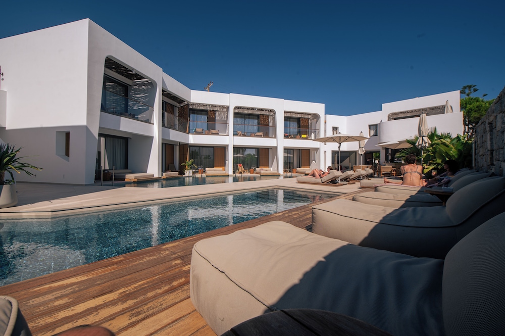 Nuca Mykonos 5/48