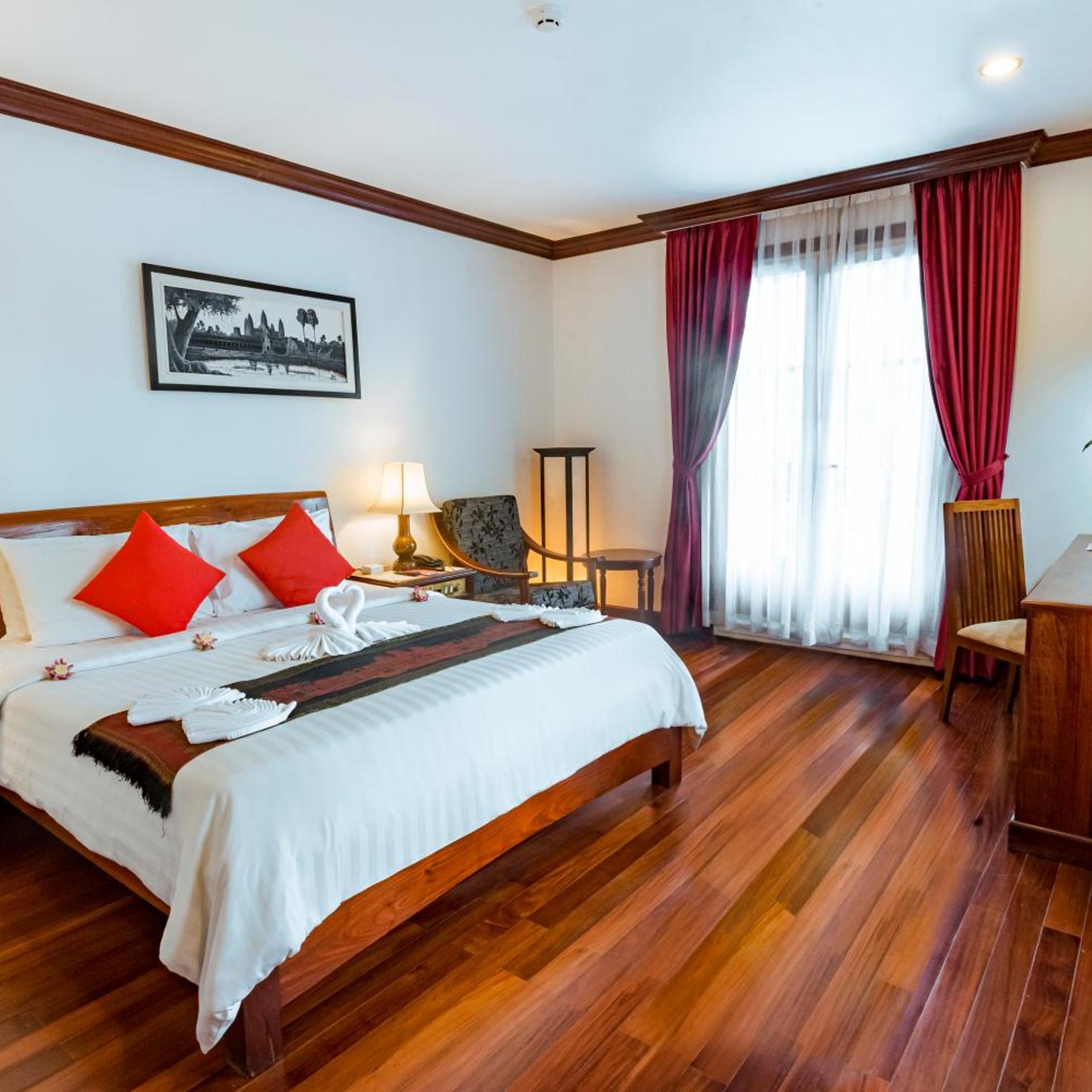 Deluxe, Double Bed, Pool View