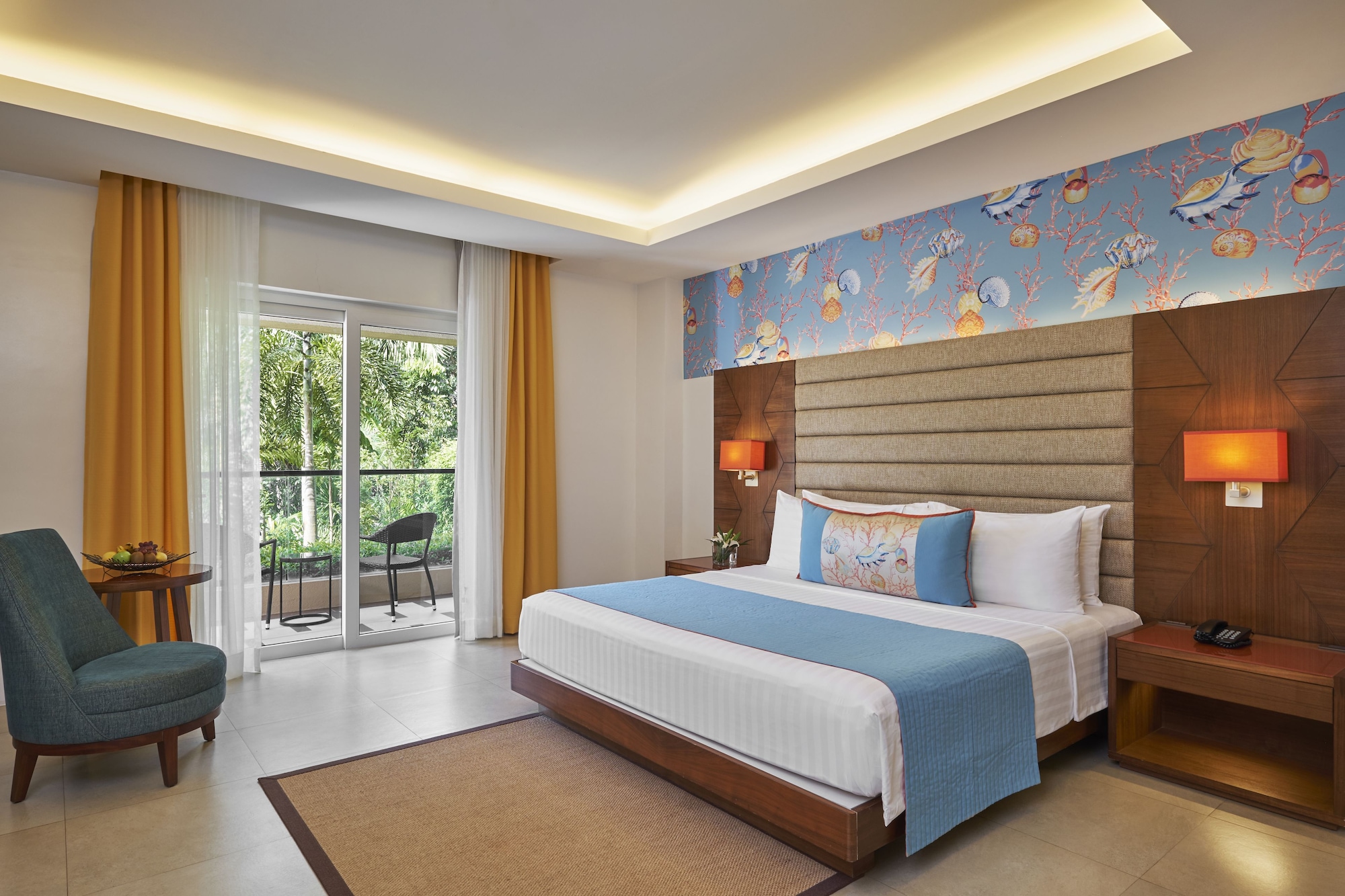SUPERIOR, KING BED
