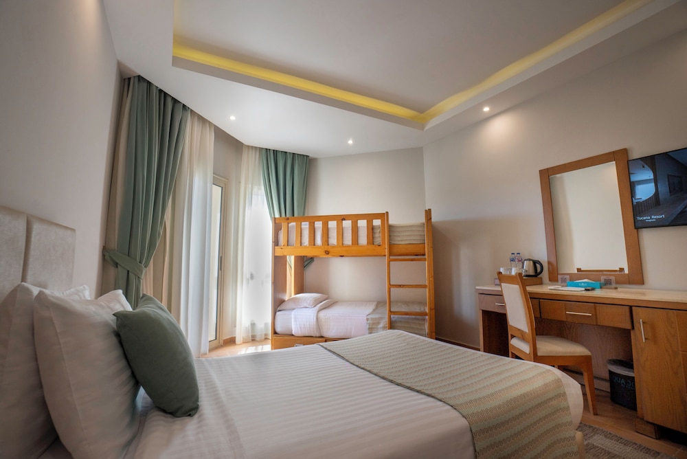 SUNRISE Aqua Joy Resort 19/64
