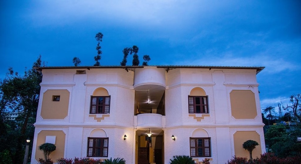 Hotel Kodai International 1/38