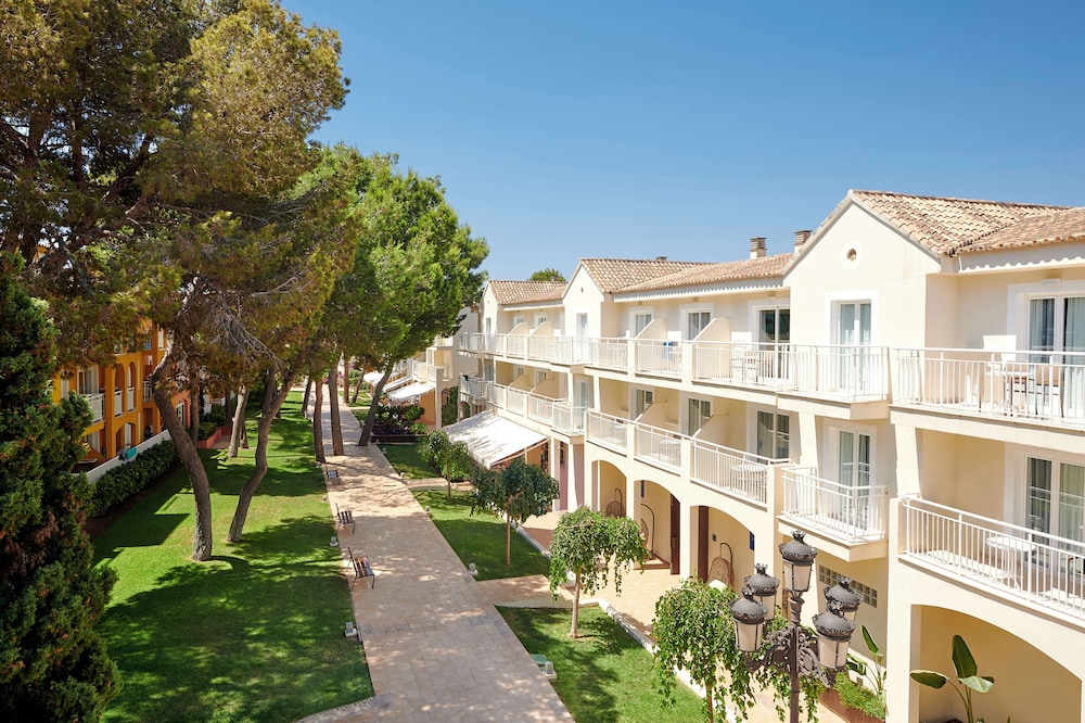 Iberostar Waves Club Cala Barca 2/50