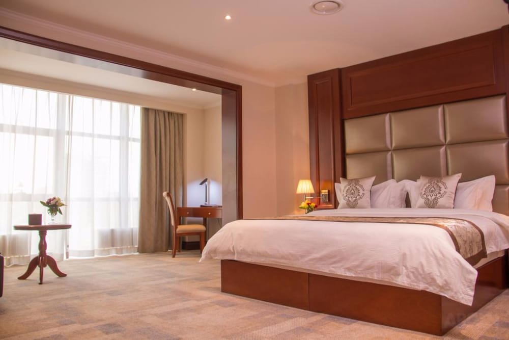 Premium Hotel 22/59