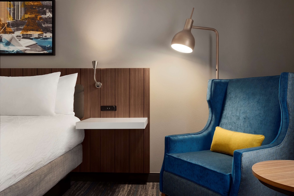 Hilton Garden Inn Milwaukee Brookfield Conference Center 31/60