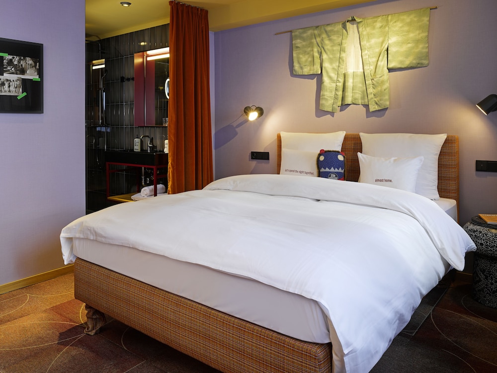 25Hours Hotel The Trip 15/76