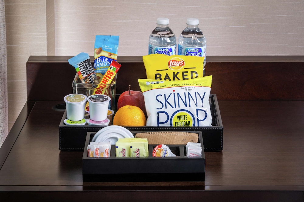 Hampton Inn Suites Cincinnati Union Centre Oh 20/45