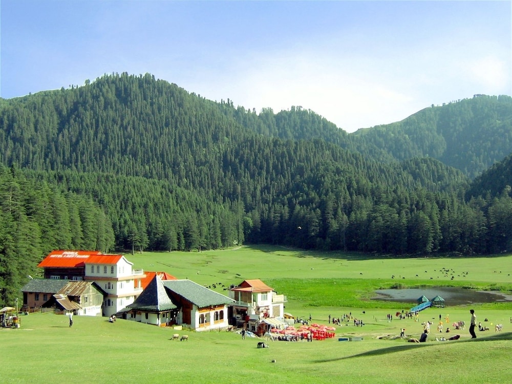 LALL JI TOURIST RESORT. 25/50
