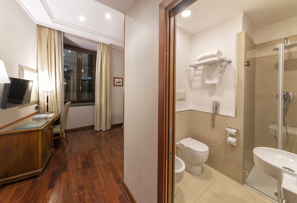 Hotel Palazzo Turchini 74/77