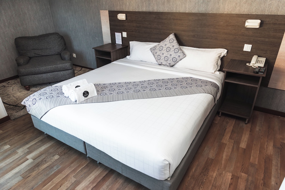 Hotel Kapital 13/49