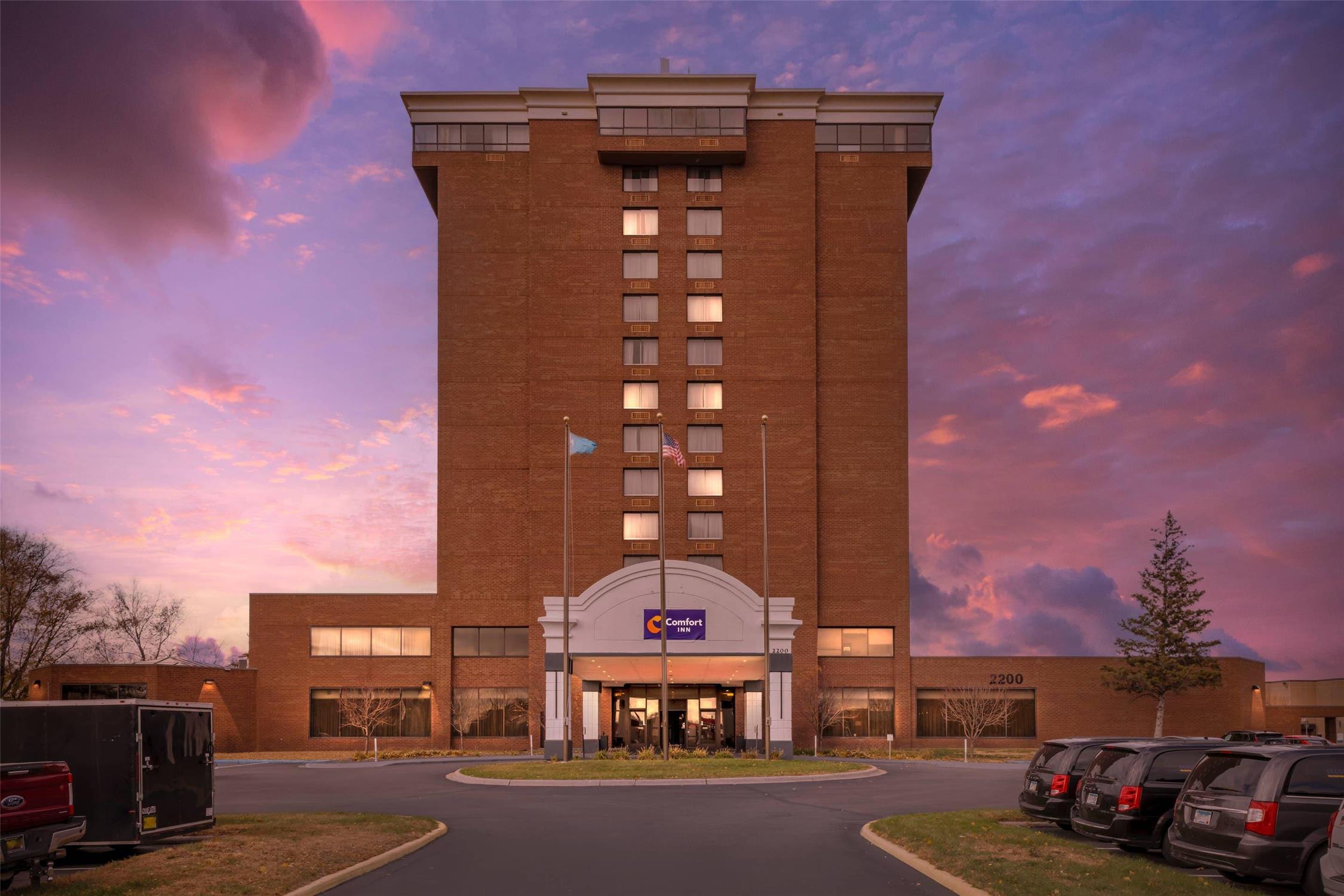 Comfort Inn Brooklyn Center, MN 2/28