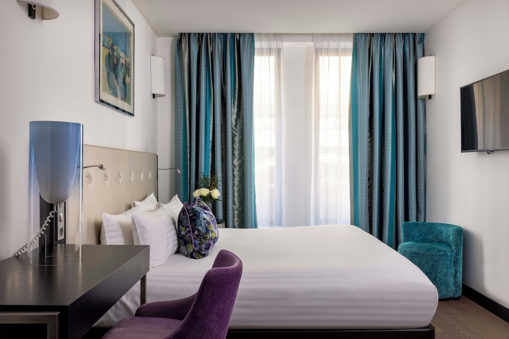 STANDARD, DOUBLE BED, ACCESSIBLE