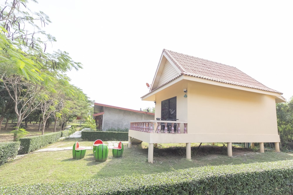 OYO 75359 Thaiburi Thara Resort 写真3