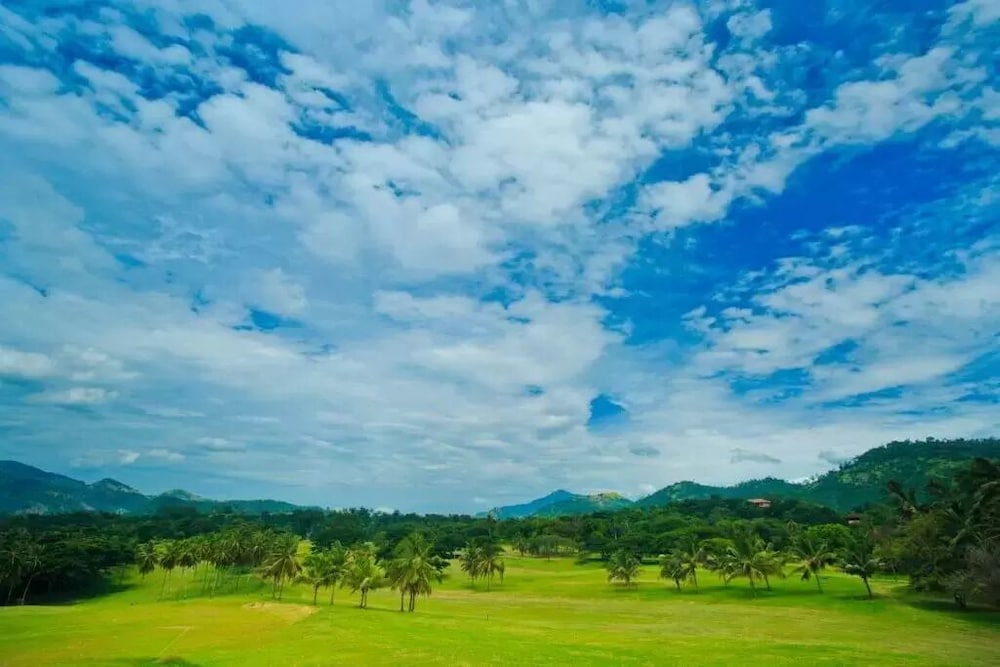 Victoria Golf and Country Resort 38/50