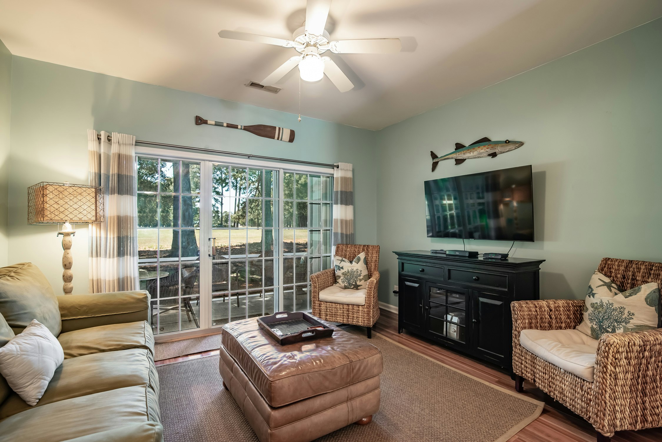 Litchfield Beach Golf Resort 28/49