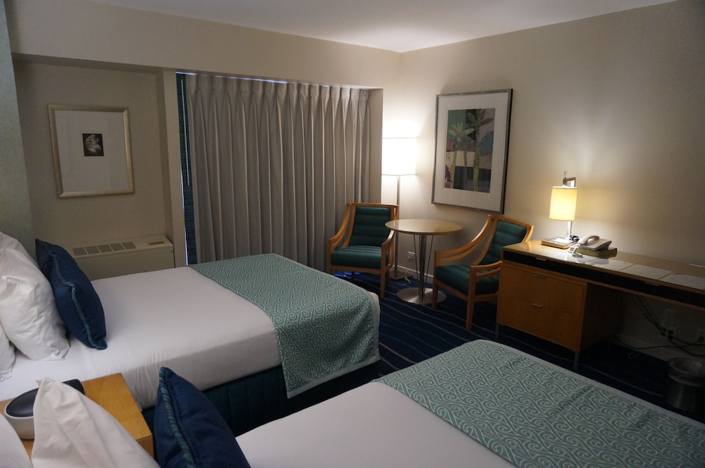 Ala Moana Hotel By Lsi Resorts 9/50