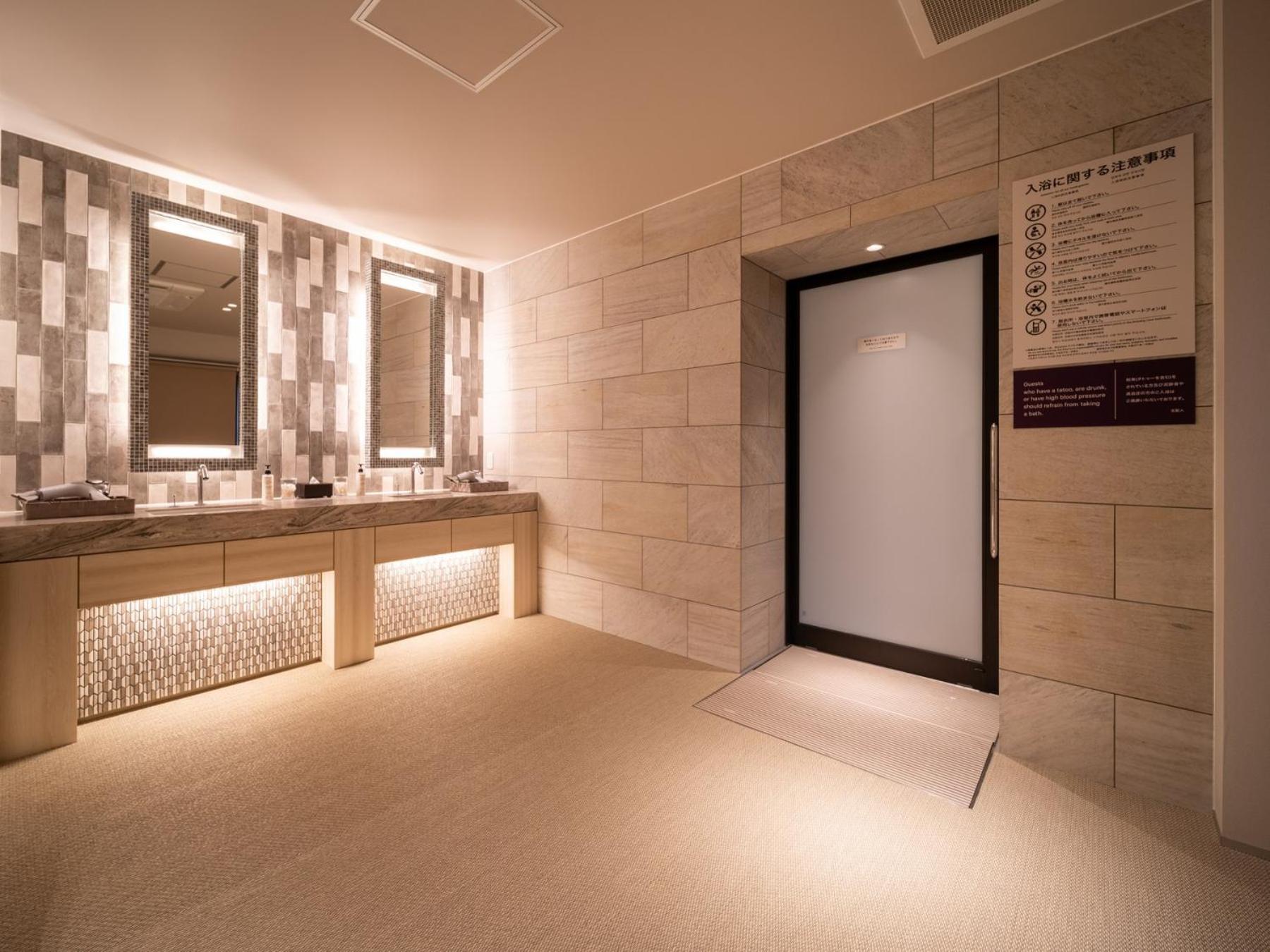 Super Hotel Anan Shiyakushomae 30/50
