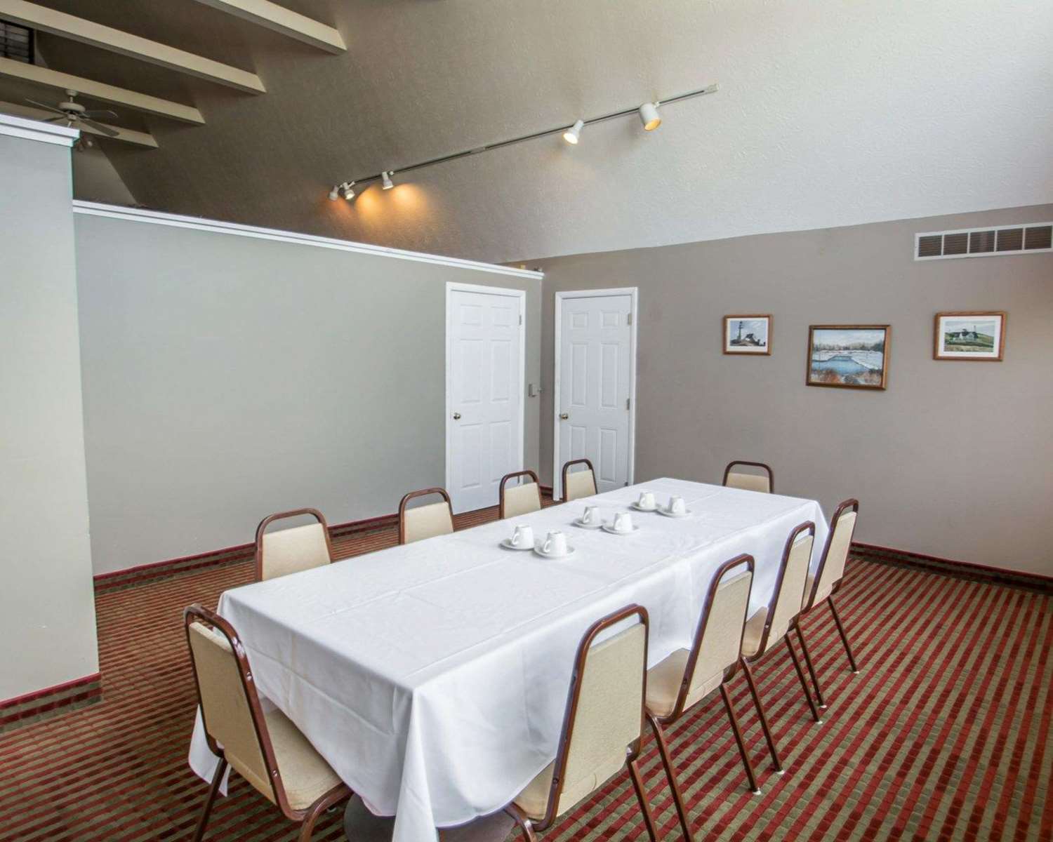 Rodeway Inn Lakeville - Finger Lakes Area 16/35