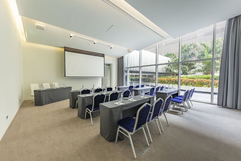 Melia Maputo Sky 54/66