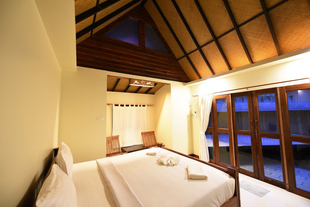 Chunut House Resort 33/51