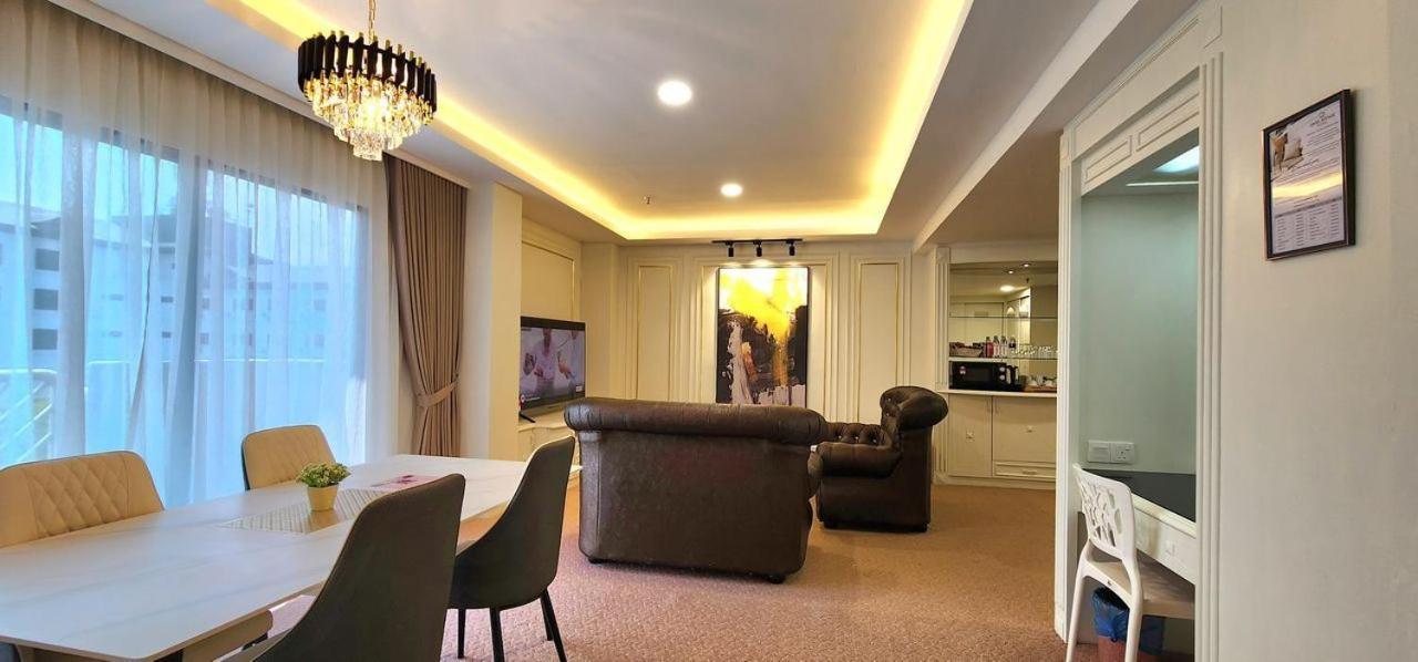 Swiss Avenue Hotel 25/41
