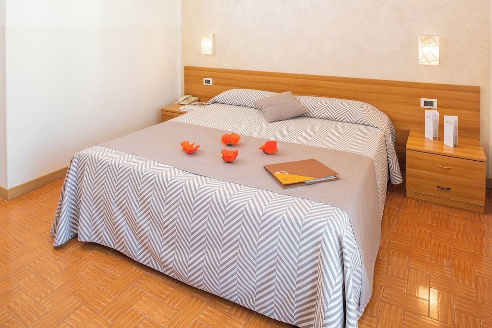Hotel Taormina 26/78