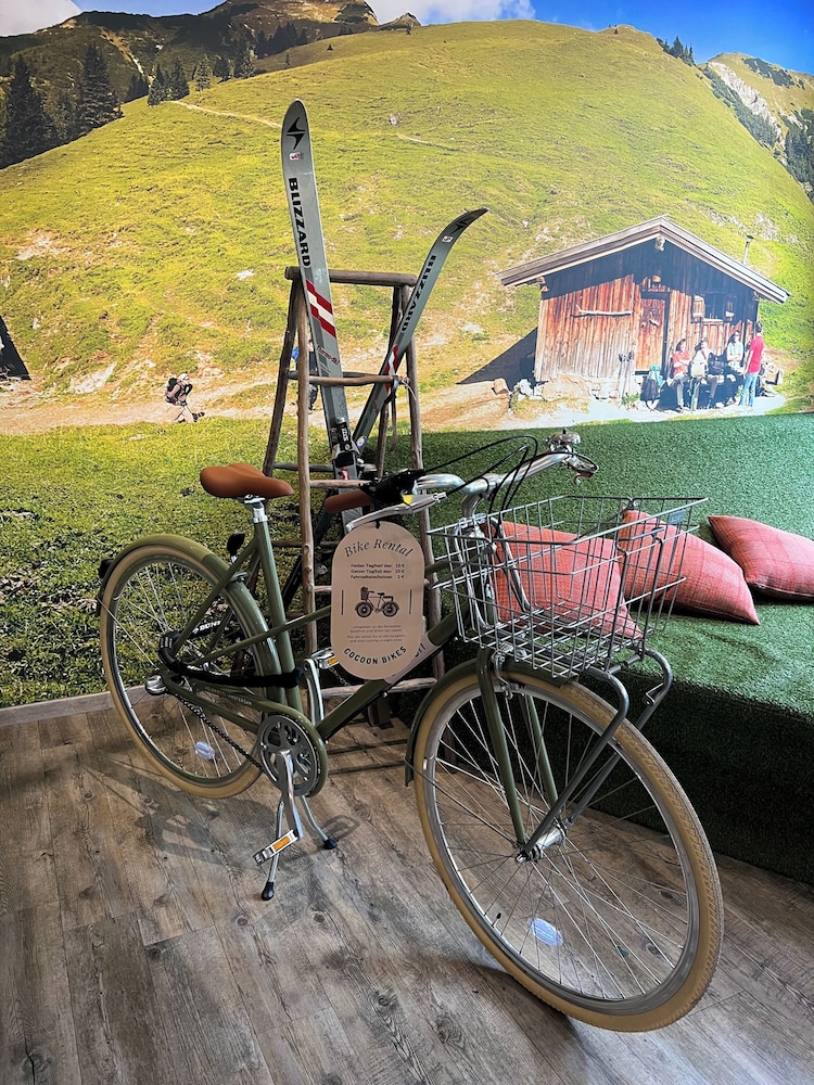COCOON HAUPTBAHNHOF 45/73
