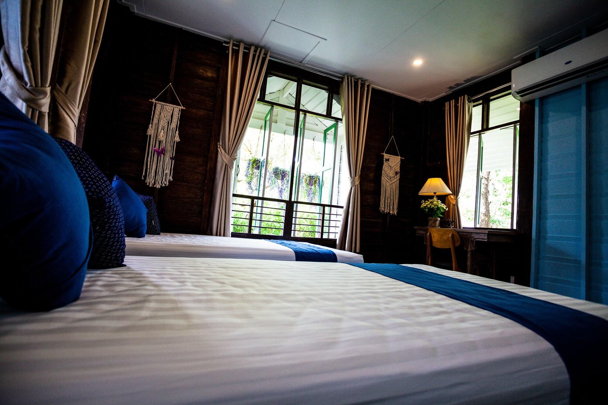 Baan Suan Krung Kao 19/57