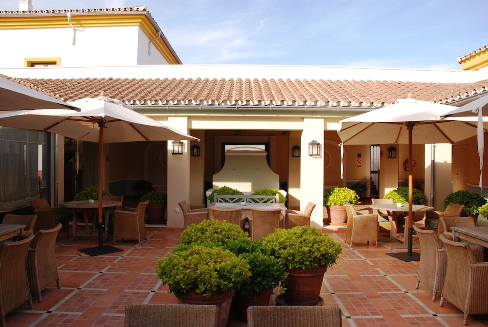 AZZ Castellar Hacienda El Alcornocal 3/71