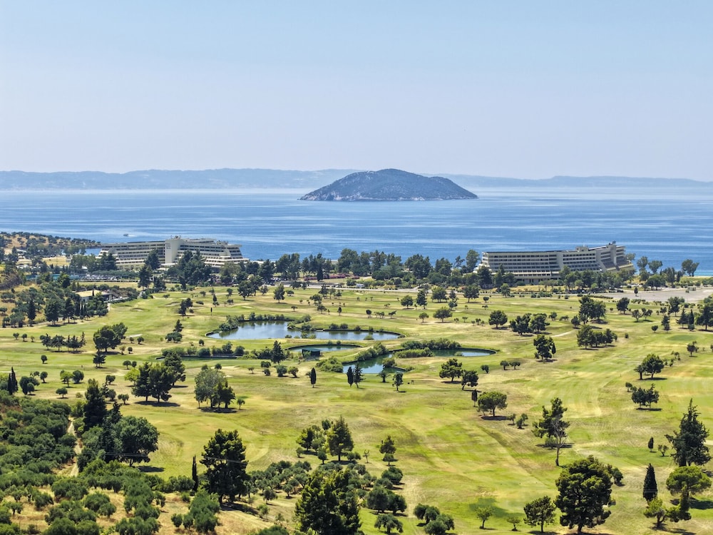 Kelyfos Hotel Bungalows and Suites 44/50