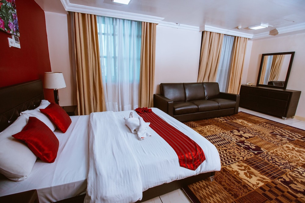 Mayfair Hotel 31/62