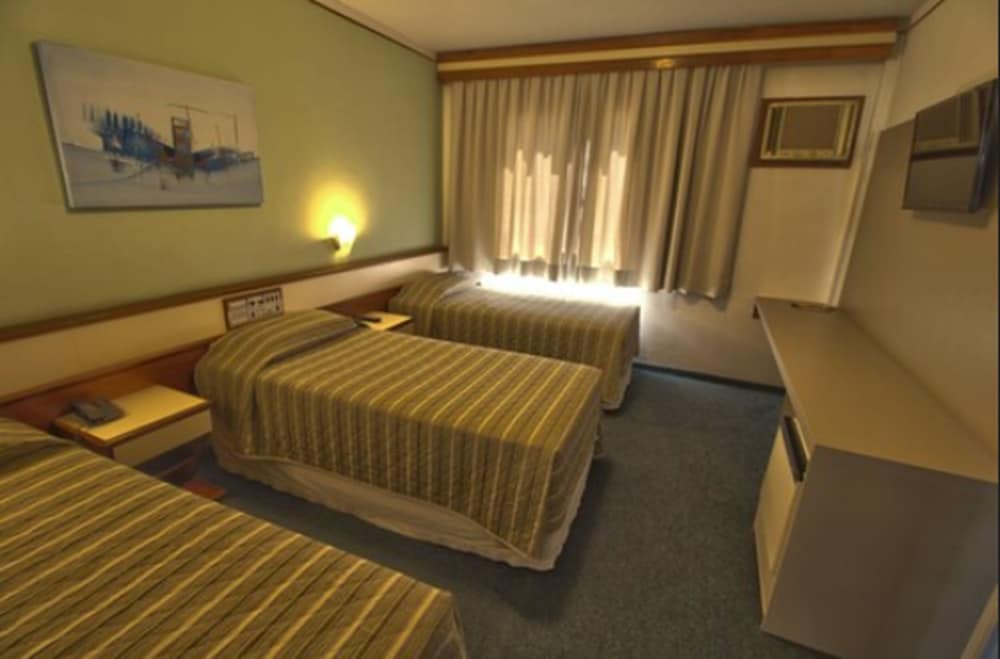 Hotel Gracher Praia 41/68