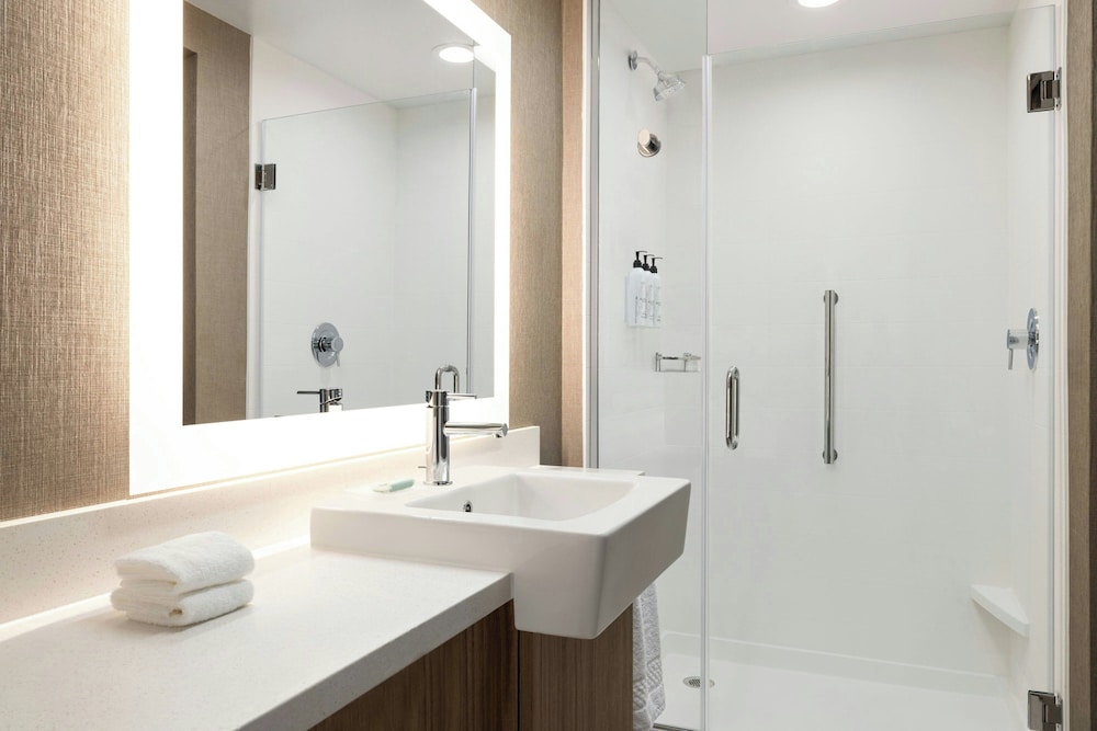 SpringHill Suites by Marriott Easton PA 20/25