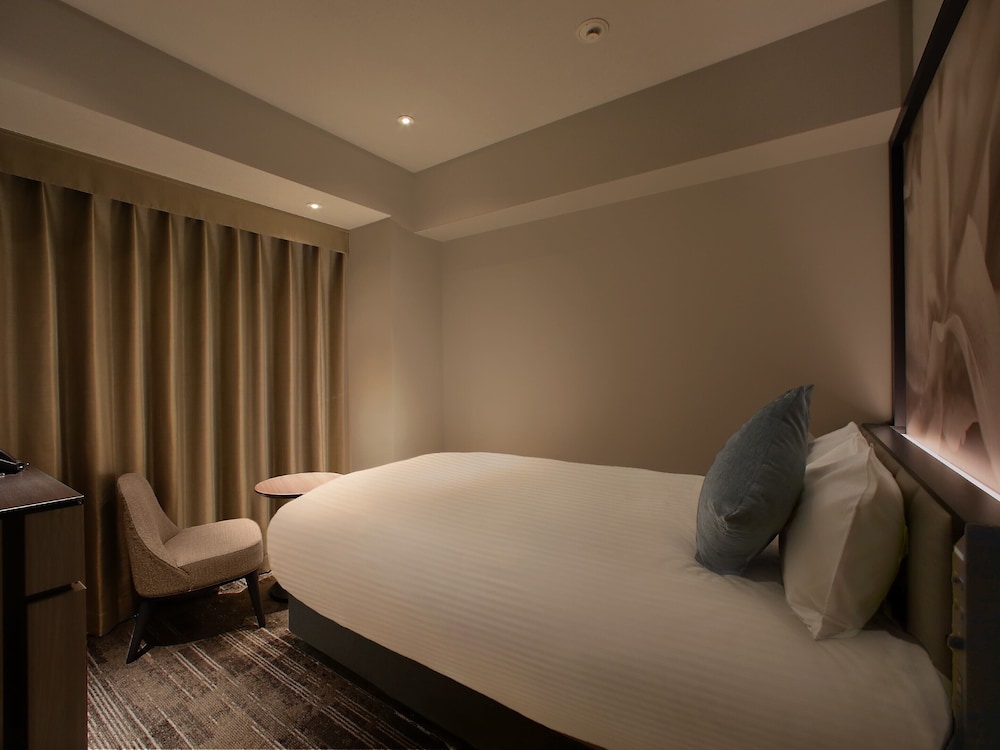 Moderate, Double Bed, Lounge Access