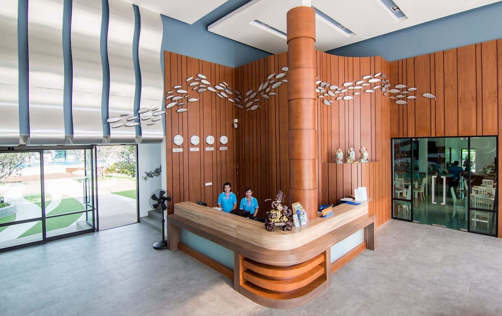 THE PHU BEACH HOTEL 9/65