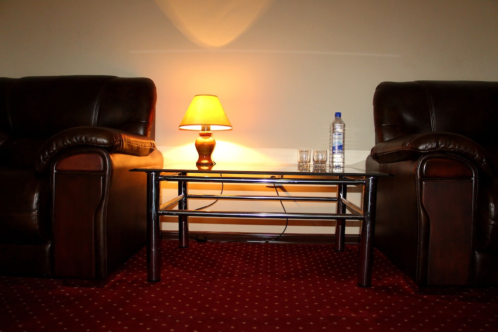 Rohat Hotel 26/43
