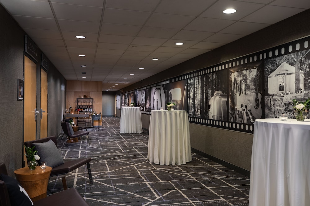Renaissance Minneapolis Bloomington Hotel 10/49