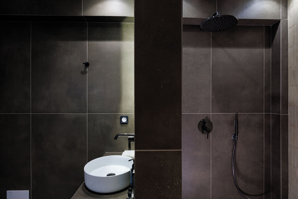 Melidron Luxury Hotel & Suites 50/50