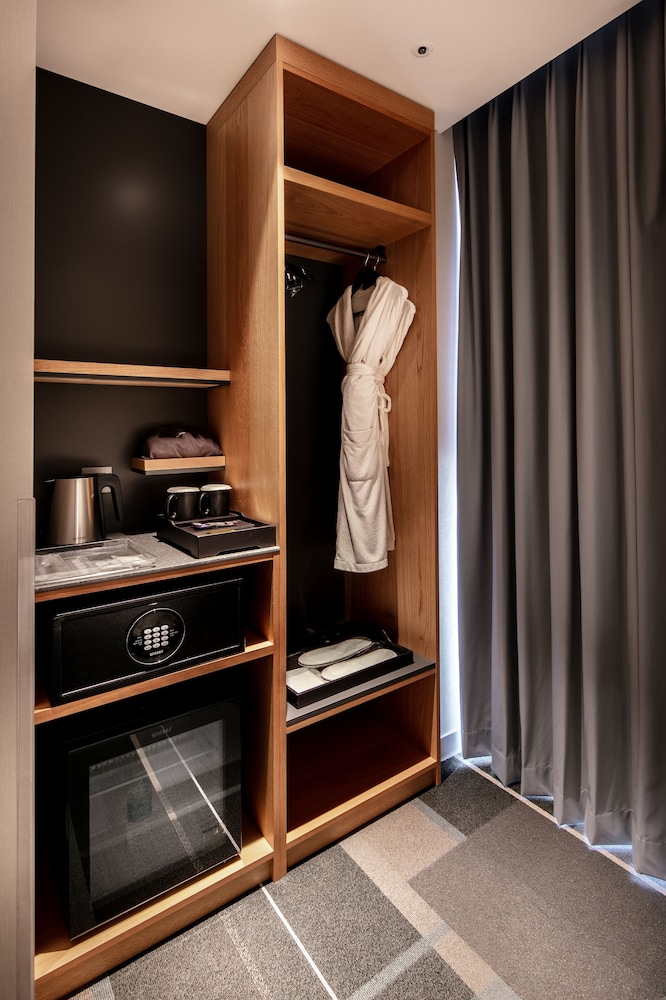 G3 Hotel 10/35