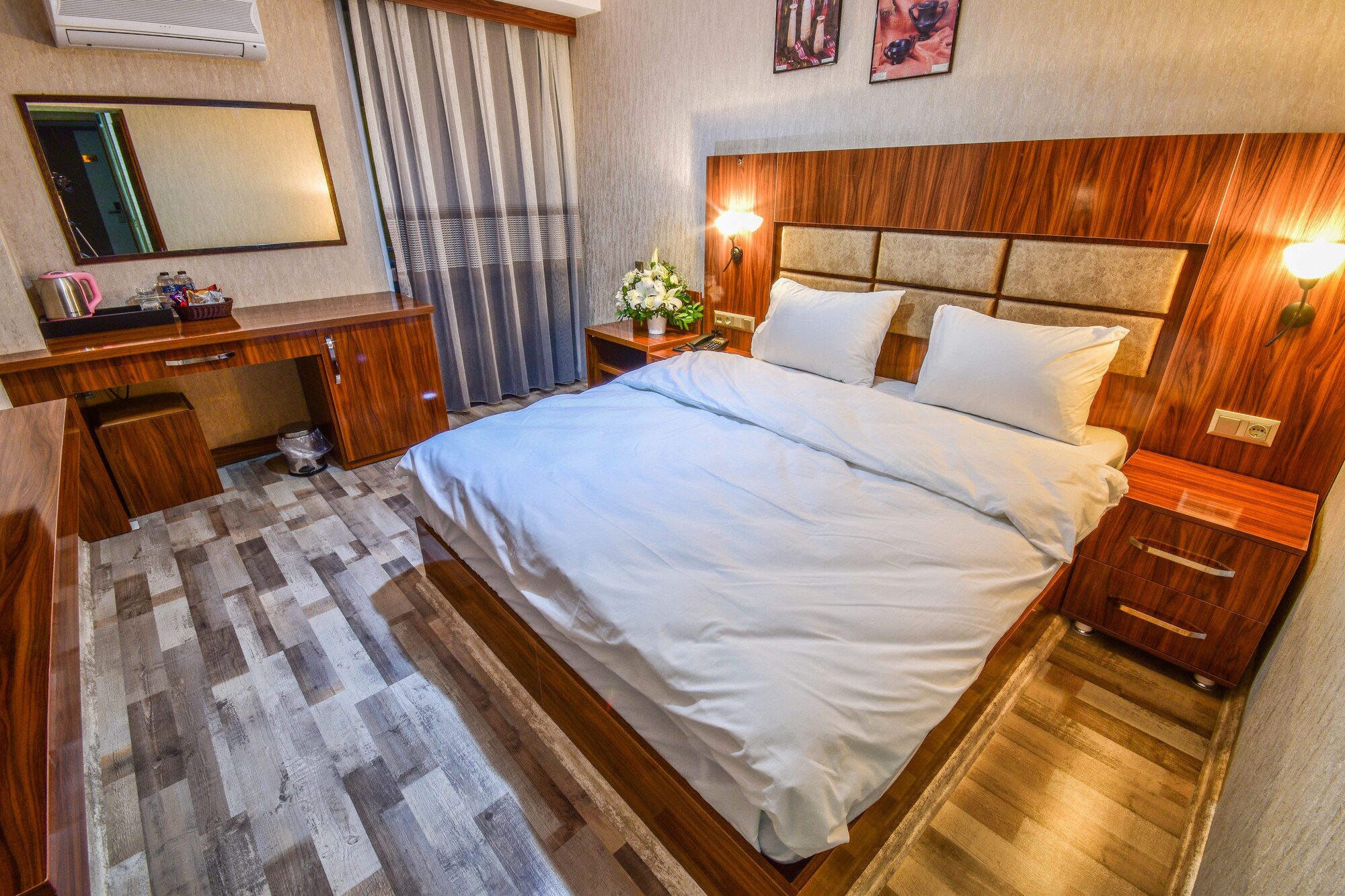 ECONOMY, DOUBLE BED