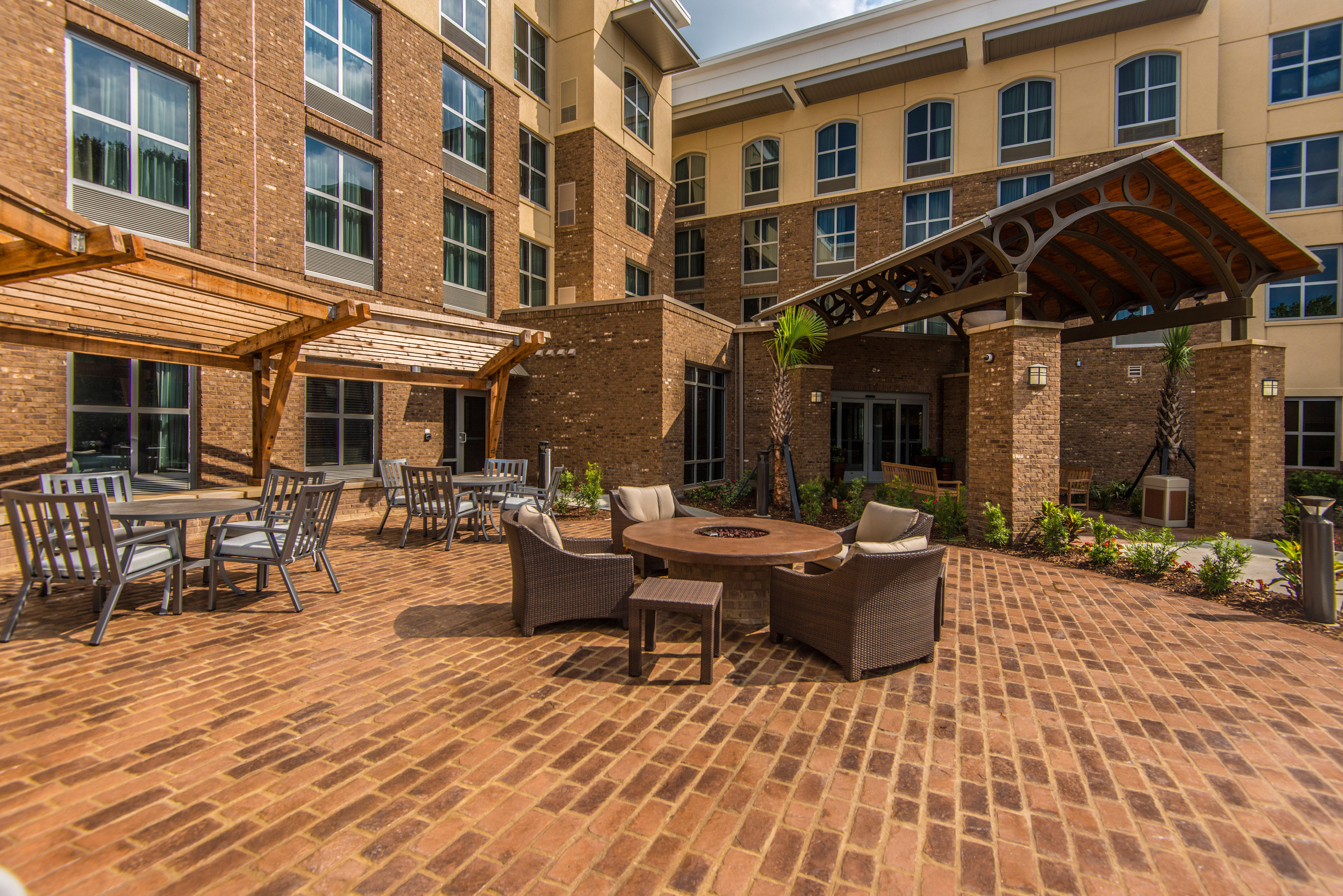 STAYBRIDGE SUITES CHARLESTON - MOUNT PLEASANT 55/60