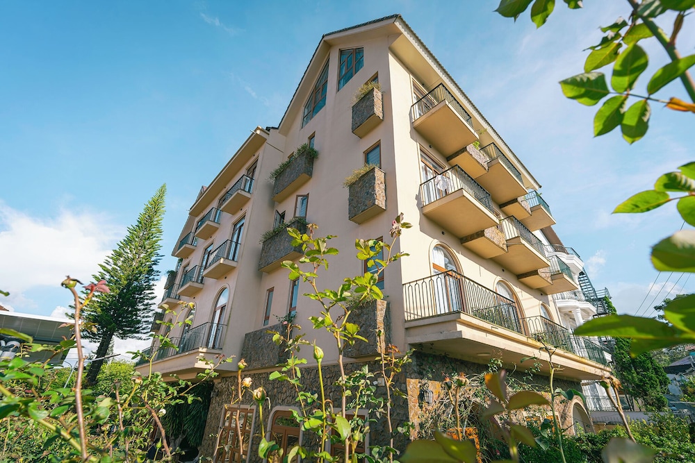 Duy Long Hotel 2/50