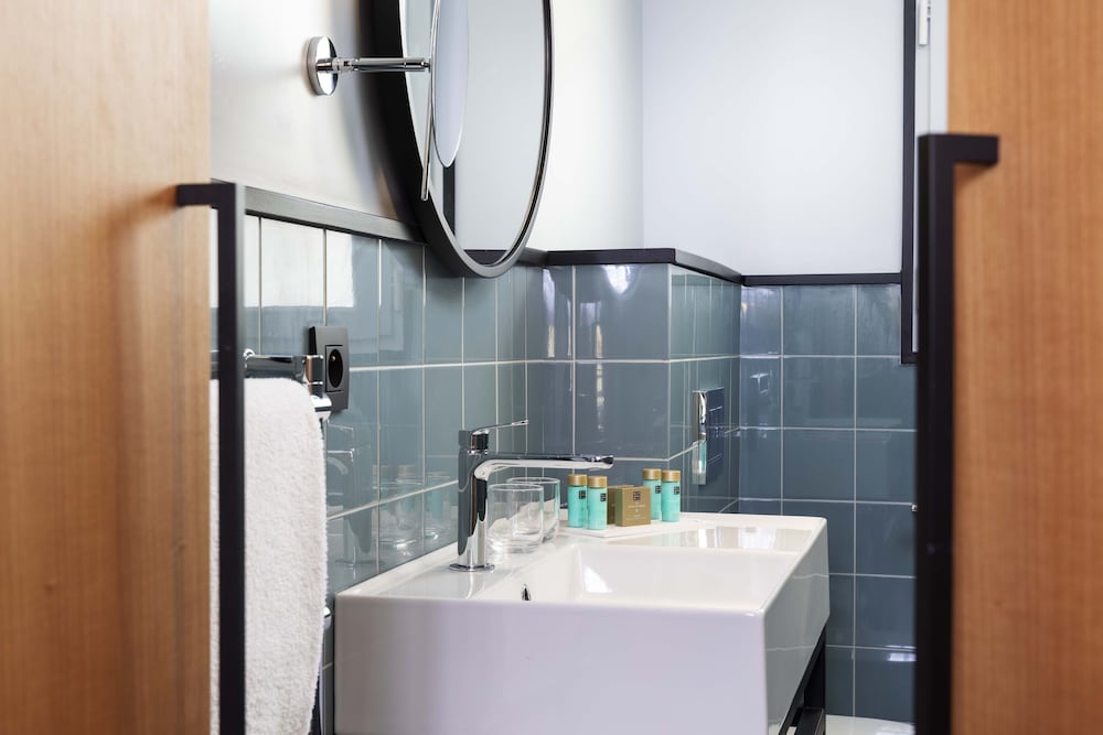 Le 37 Bis Hotel 49/50