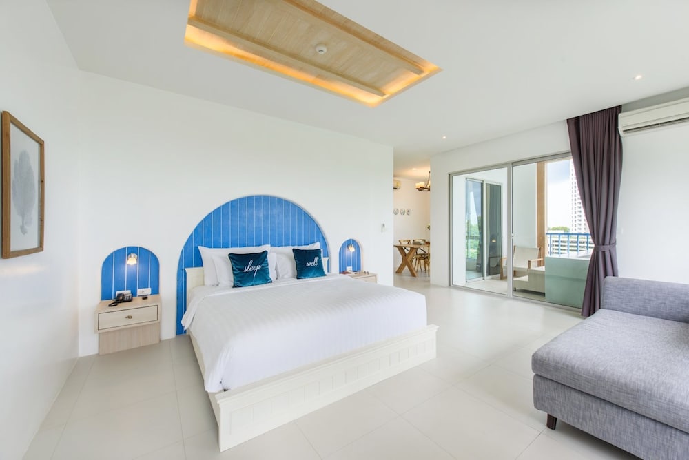 Costa Village Bangsaray 23/50