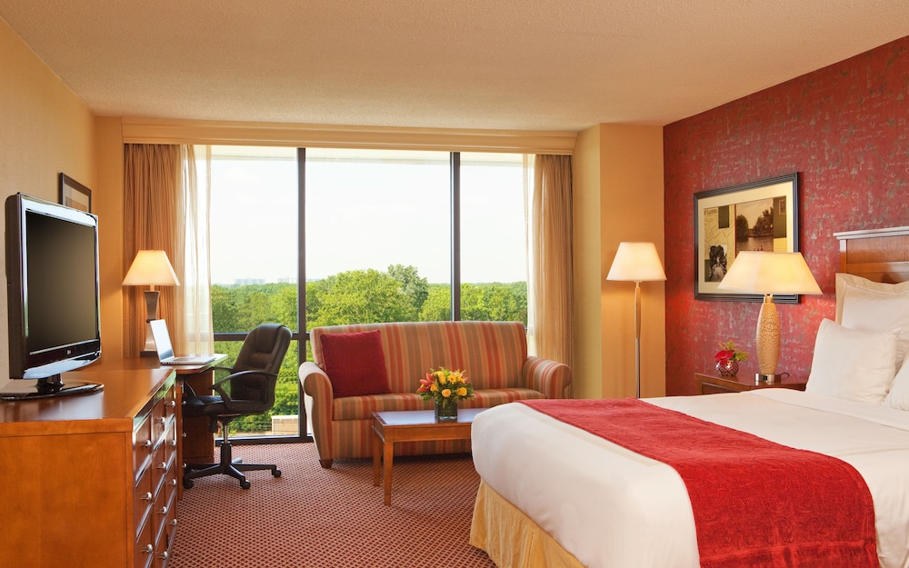 The Hotel Ml 21/57